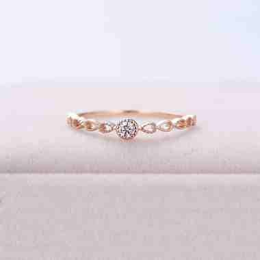 Pink Oval Crystal Ring