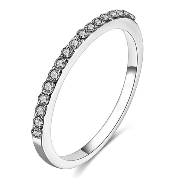 Twist Classical Cubic Zirconia Rings